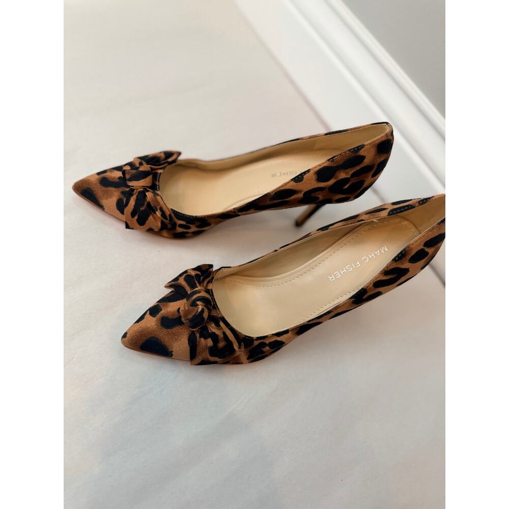 Marc Fisher Leopard Print Pointed Toe Bow Pump Heels Stilettos Size 7.5 - Picture 12 of 13